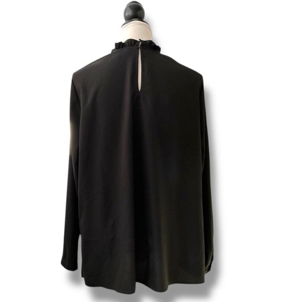 Eloquii Blouse Crochet Lace Long Sleeve Keyhole Round Neck Black Top Plus 16 - Picture 5 of 16